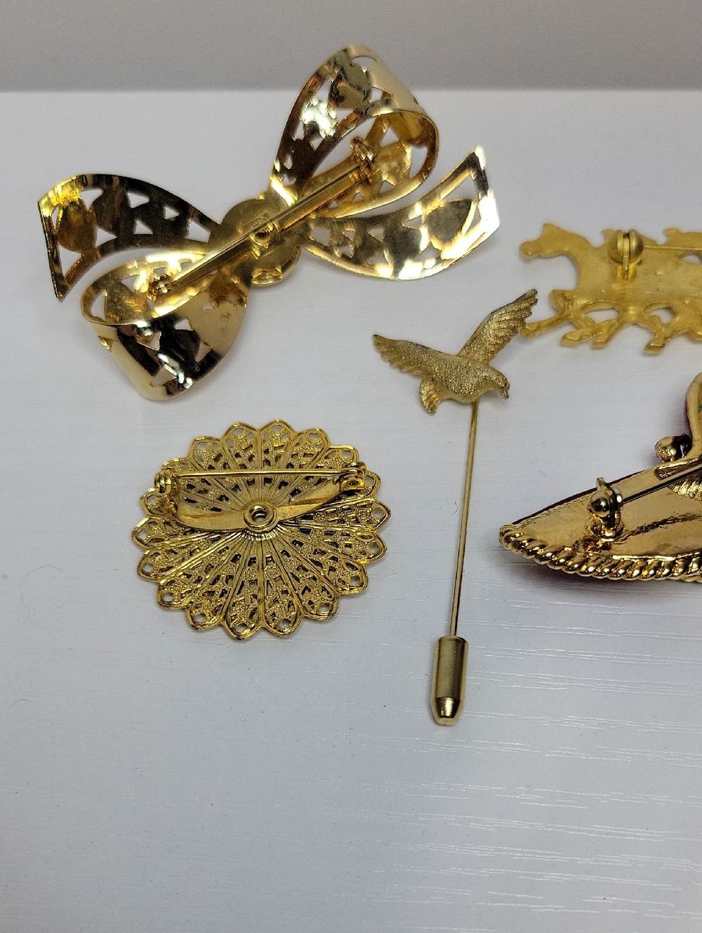 Vintage Brooch Bundle - Picture 4 of 5